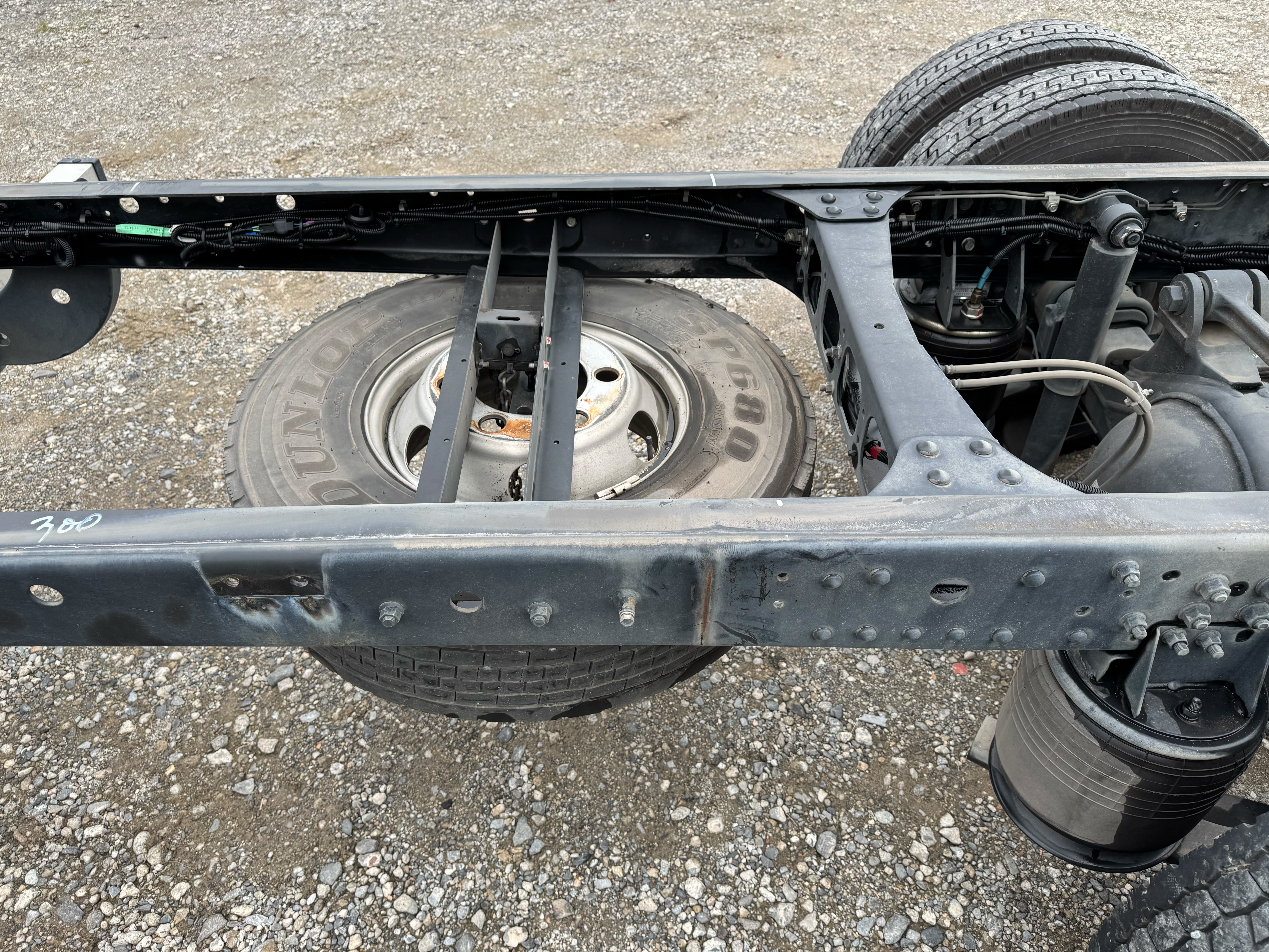 三菱ふそう　ファイター　標準　リアエアサス　ホイールベースH尺(57ベース)　6MT|中古トラックの販売・買取・査定のアイナビ