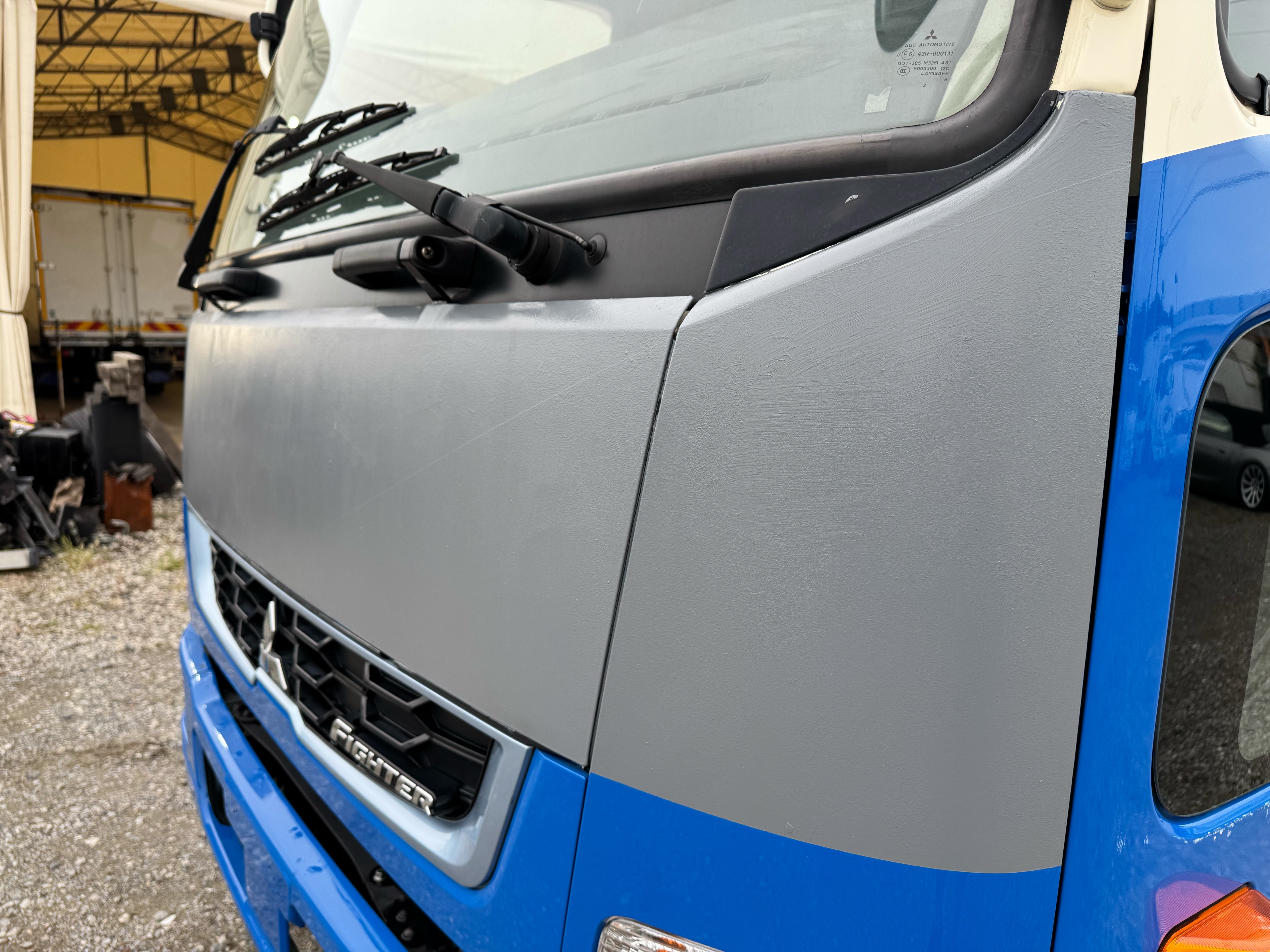 三菱ふそう　ファイター　標準　リアエアサス　ホイールベースH尺(57ベース)　6MT|中古トラックの販売・買取・査定のアイナビ