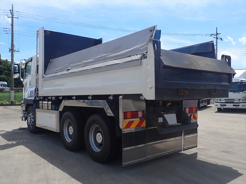 【350941】いすゞ ギガ 土砂ダンプ|中古トラックの販売・買取・査定のアイナビ