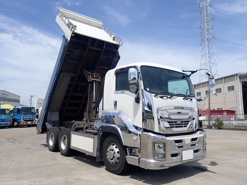 【350941】いすゞ ギガ 土砂ダンプ|中古トラックの販売・買取・査定のアイナビ