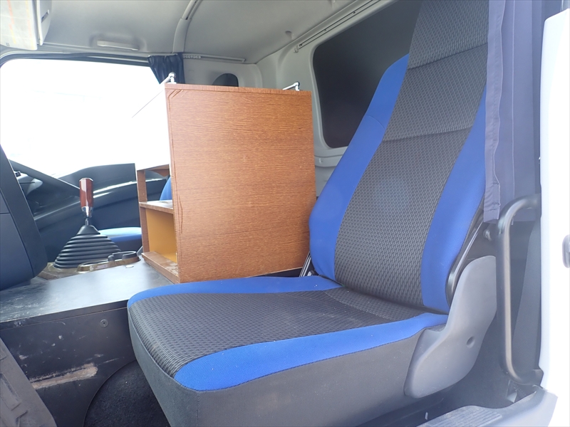 【350941】いすゞ ギガ 土砂ダンプ|中古トラックの販売・買取・査定のアイナビ