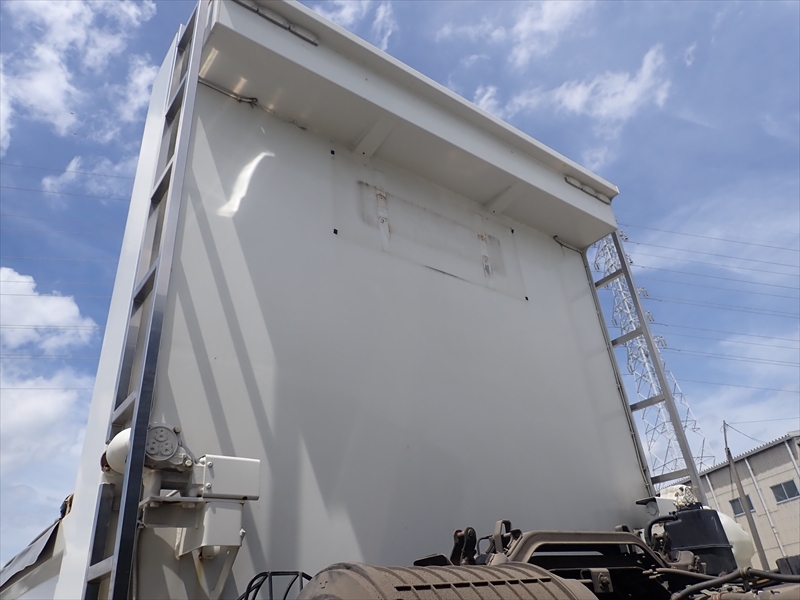 【350941】いすゞ ギガ 土砂ダンプ|中古トラックの販売・買取・査定のアイナビ