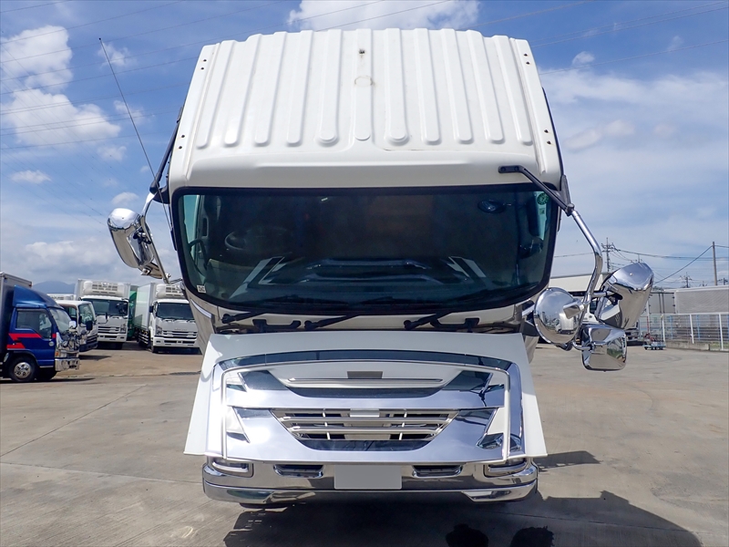 【350941】いすゞ ギガ 土砂ダンプ|中古トラックの販売・買取・査定のアイナビ