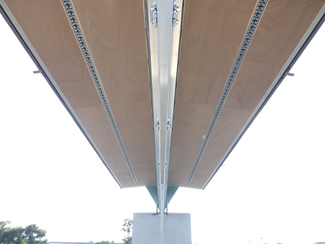 トレクス 未登録 ウィングトレーラ 3軸 リフトアクスル付き|中古トラックの販売・買取・査定のアイナビ