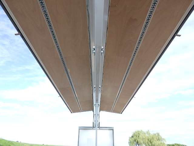 トレクス 未登録 ウィングトレーラ 3軸 リフトアクスル付き|中古トラックの販売・買取・査定のアイナビ