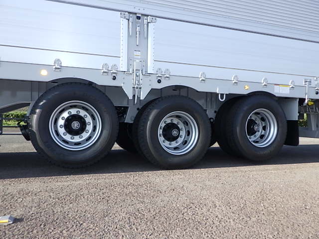 トレクス 未登録 ウィングトレーラ 3軸 リフトアクスル付き|中古トラックの販売・買取・査定のアイナビ