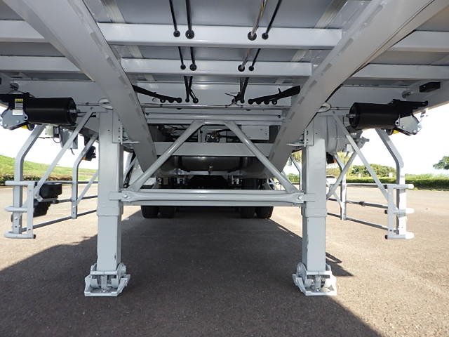 トレクス 未登録 ウィングトレーラ 3軸 リフトアクスル付き|中古トラックの販売・買取・査定のアイナビ