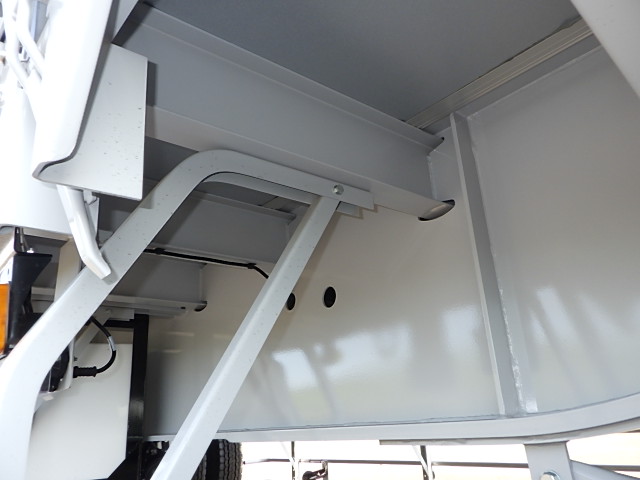 トレクス 未登録 ウィングトレーラ 3軸 リフトアクスル付き|中古トラックの販売・買取・査定のアイナビ