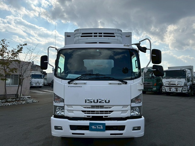 R404A菱重コールドチェーンショートキャブベッドレス4t8t|中古トラックの販売・買取・査定のアイナビ