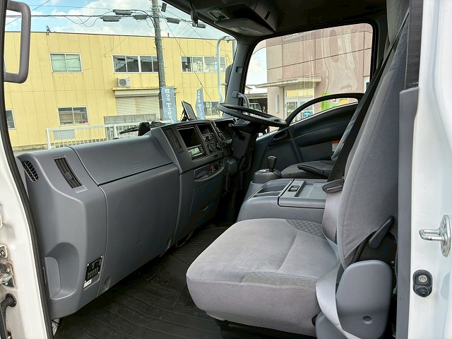 R404A菱重コールドチェーンショートキャブベッドレス4t8t|中古トラックの販売・買取・査定のアイナビ