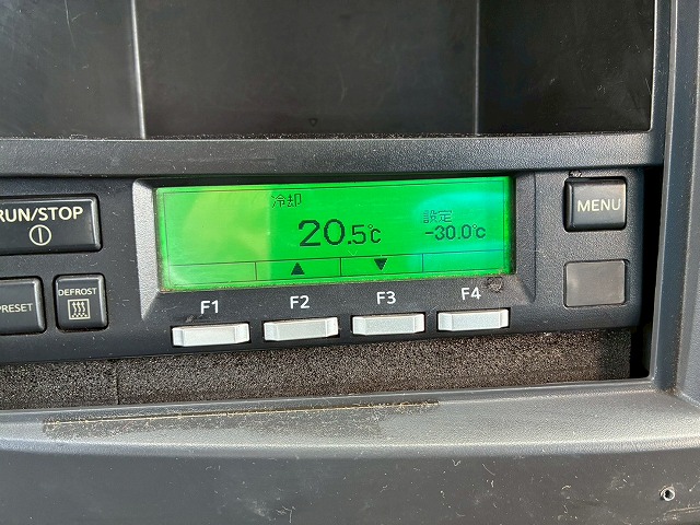 R404A菱重コールドチェーンショートキャブベッドレス4t8t|中古トラックの販売・買取・査定のアイナビ