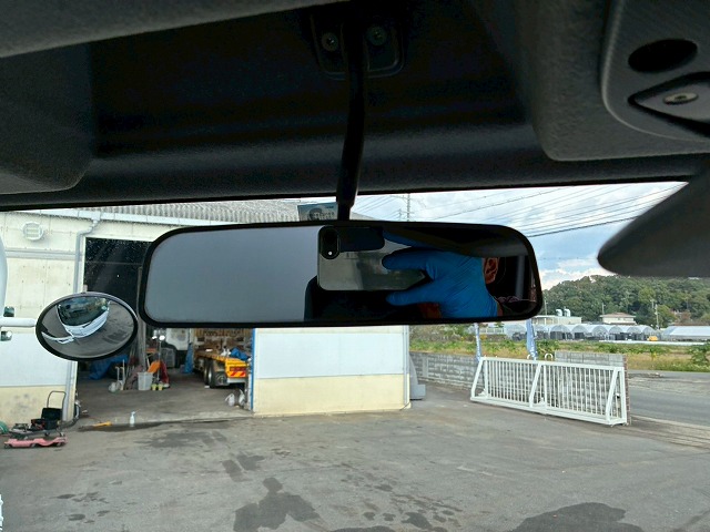 R404A菱重コールドチェーンショートキャブベッドレス4t8t|中古トラックの販売・買取・査定のアイナビ