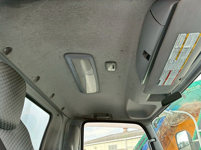 R404A菱重コールドチェーンショートキャブベッドレス4t8t|中古トラックの販売・買取・査定のアイナビ