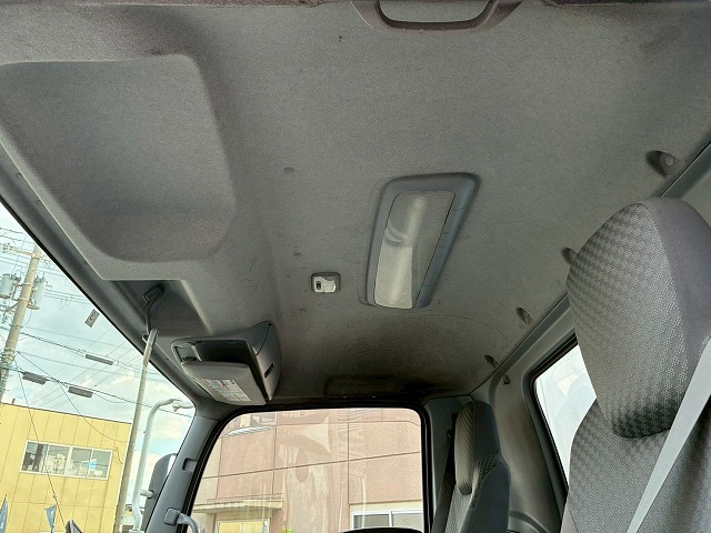 R404A菱重コールドチェーンショートキャブベッドレス4t8t|中古トラックの販売・買取・査定のアイナビ