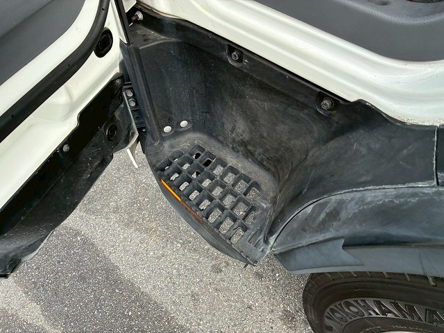 R404A菱重コールドチェーンショートキャブベッドレス4t8t|中古トラックの販売・買取・査定のアイナビ