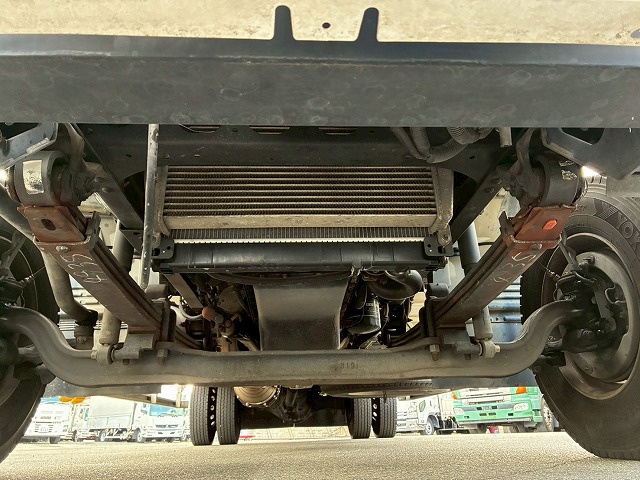 R404A菱重コールドチェーンショートキャブベッドレス4t8t|中古トラックの販売・買取・査定のアイナビ