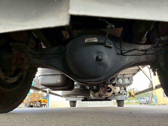 R404A菱重コールドチェーンショートキャブベッドレス4t8t|中古トラックの販売・買取・査定のアイナビ