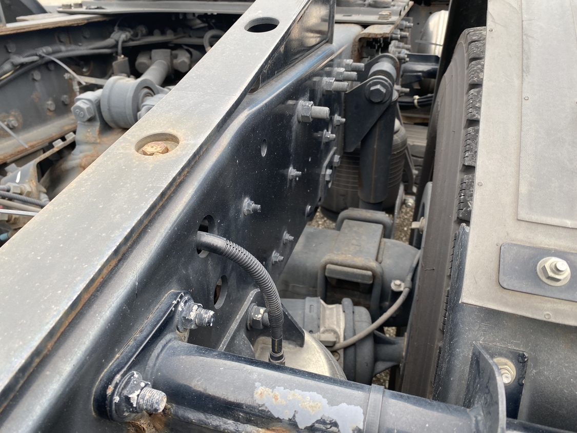 H30年式、クオン、450馬力トラクタ、車検付|中古トラックの販売・買取・査定のアイナビ