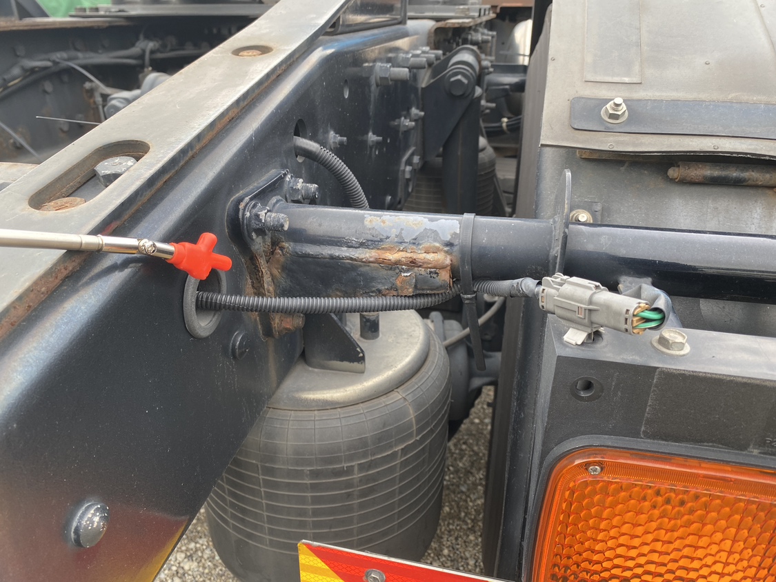 H30年式、クオン、450馬力トラクタ、車検付|中古トラックの販売・買取・査定のアイナビ