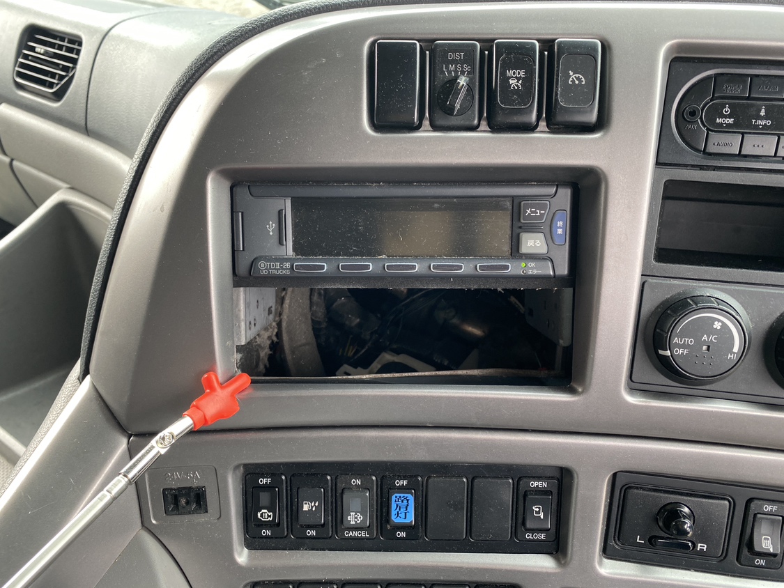 H30年式、クオン、450馬力トラクタ、車検付|中古トラックの販売・買取・査定のアイナビ