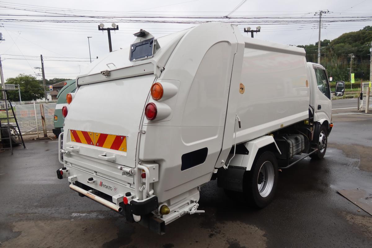 標準幅 プレス式パッカー車 極東製5.3立米 積載3300kg|中古トラックの販売・買取・査定のアイナビ