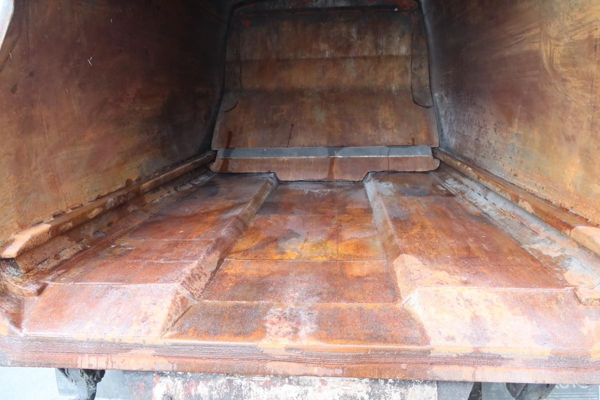 標準幅 プレス式パッカー車 極東製5.3立米 積載3300kg|中古トラックの販売・買取・査定のアイナビ