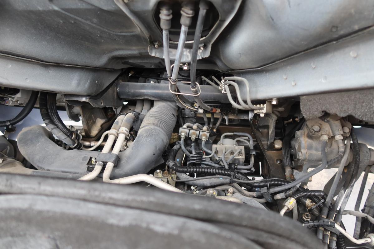 標準幅 プレス式パッカー車 極東製5.3立米 積載3300kg|中古トラックの販売・買取・査定のアイナビ