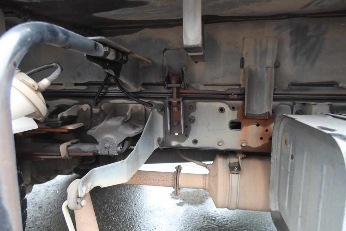 標準幅 プレス式パッカー車 極東製5.3立米 積載3300kg|中古トラックの販売・買取・査定のアイナビ