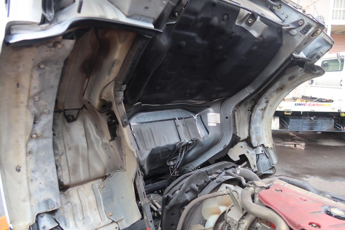 標準幅 プレス式パッカー車 極東製5.3立米 積載3300kg|中古トラックの販売・買取・査定のアイナビ