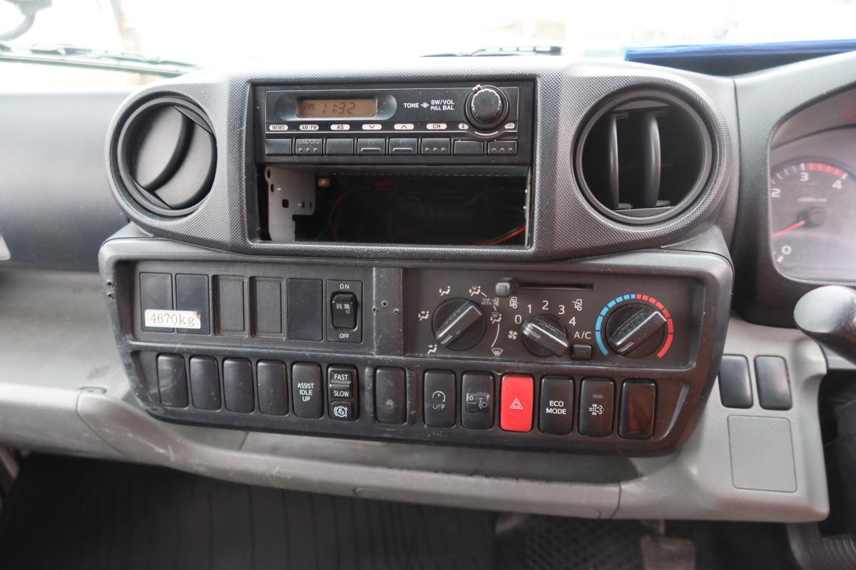 標準幅 プレス式パッカー車 極東製5.3立米 積載3300kg|中古トラックの販売・買取・査定のアイナビ