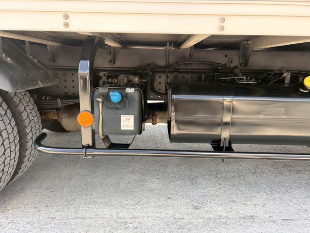 【車検付‼︎キャブ塗装済×5速MT】三菱/キャンター|中古トラックの販売・買取・査定のアイナビ