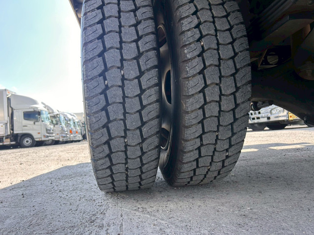 【車検付‼︎キャブ塗装済×5速MT】三菱/キャンター|中古トラックの販売・買取・査定のアイナビ