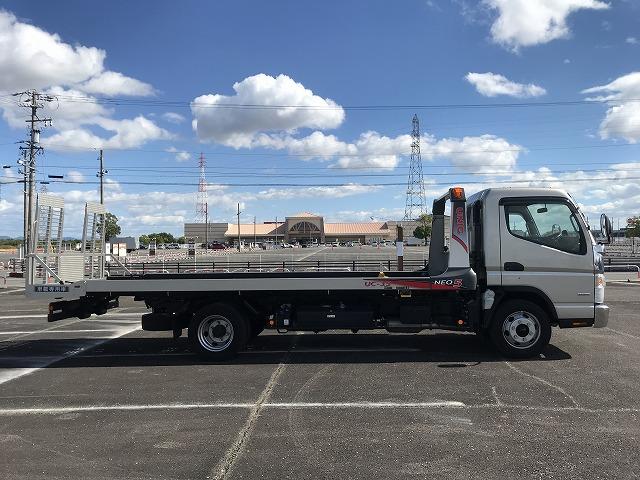 三菱ふそう 特殊車両 キャンター|中古トラックの販売・買取・査定のアイナビ