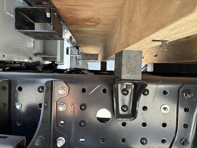 三菱ふそう Wキャブ キャンター|中古トラックの販売・買取・査定のアイナビ