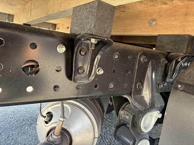 三菱ふそう Wキャブ キャンター|中古トラックの販売・買取・査定のアイナビ