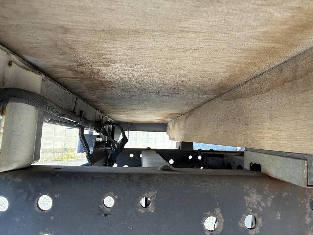 いすゞ 平ボディ|中古トラックの販売・買取・査定のアイナビ