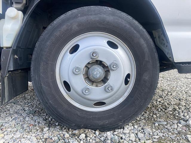 いすゞ 平ボディ|中古トラックの販売・買取・査定のアイナビ