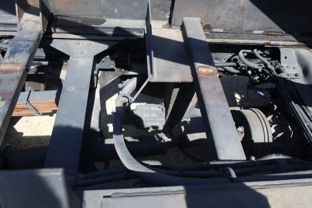 新明和製アームロール 積載3000kg 4ナンバー|中古トラックの販売・買取・査定のアイナビ