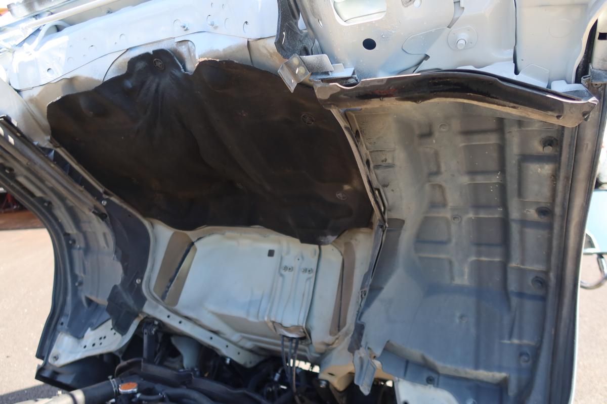 新明和製アームロール 積載3000kg 4ナンバー|中古トラックの販売・買取・査定のアイナビ