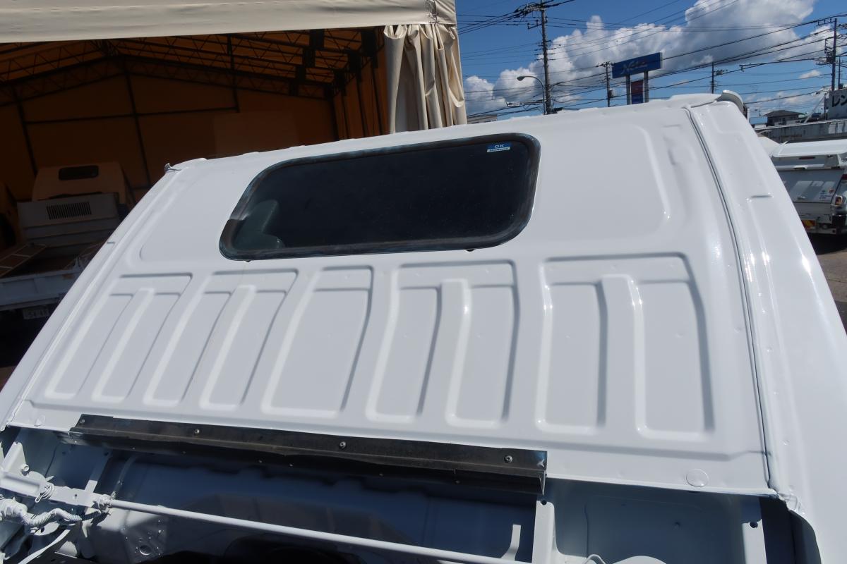 新明和製アームロール 積載3000kg 4ナンバー|中古トラックの販売・買取・査定のアイナビ