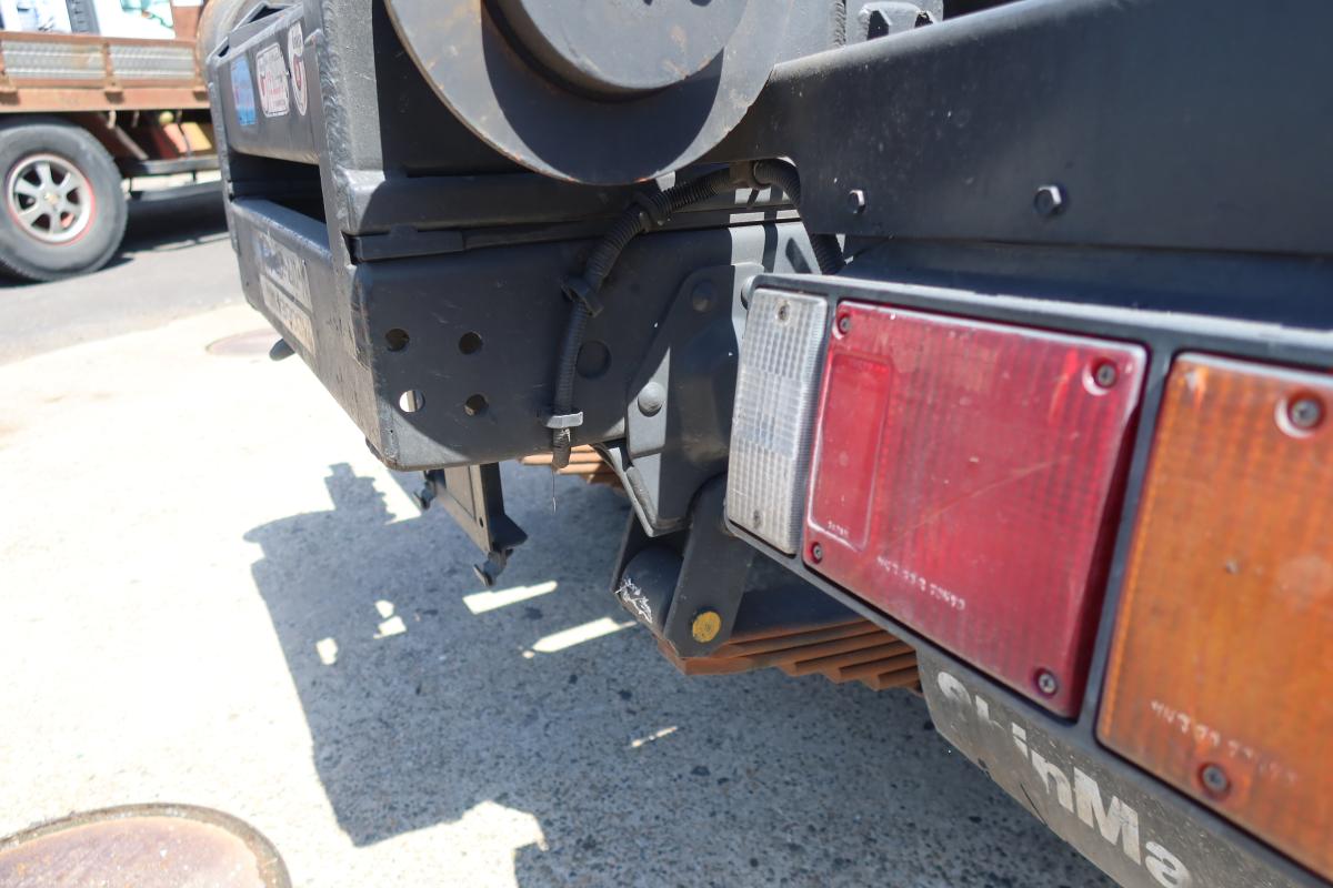 新明和製アームロール 積載3000kg 4ナンバー|中古トラックの販売・買取・査定のアイナビ