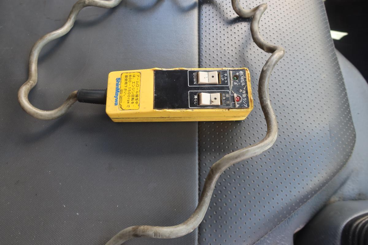 新明和製アームロール 積載3000kg 4ナンバー|中古トラックの販売・買取・査定のアイナビ