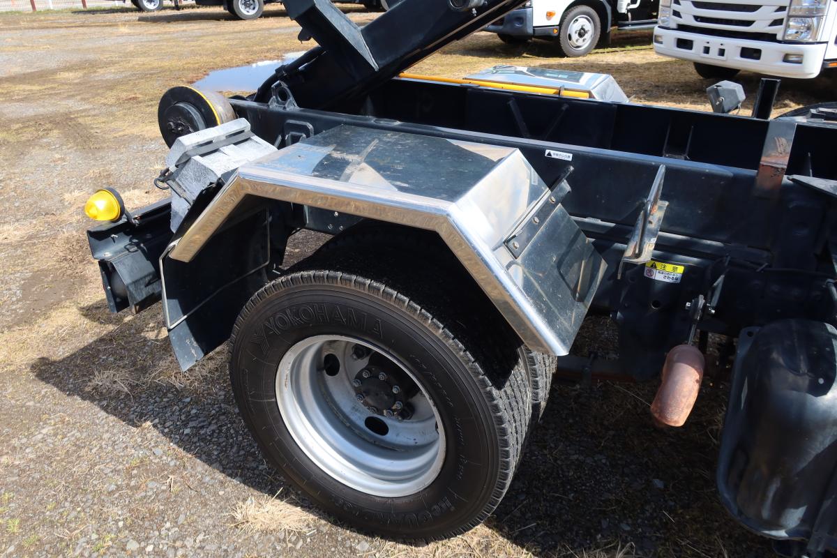 新明和製アームロール 積載2000kg4ナンバー 総重量4845kg|中古トラックの販売・買取・査定のアイナビ