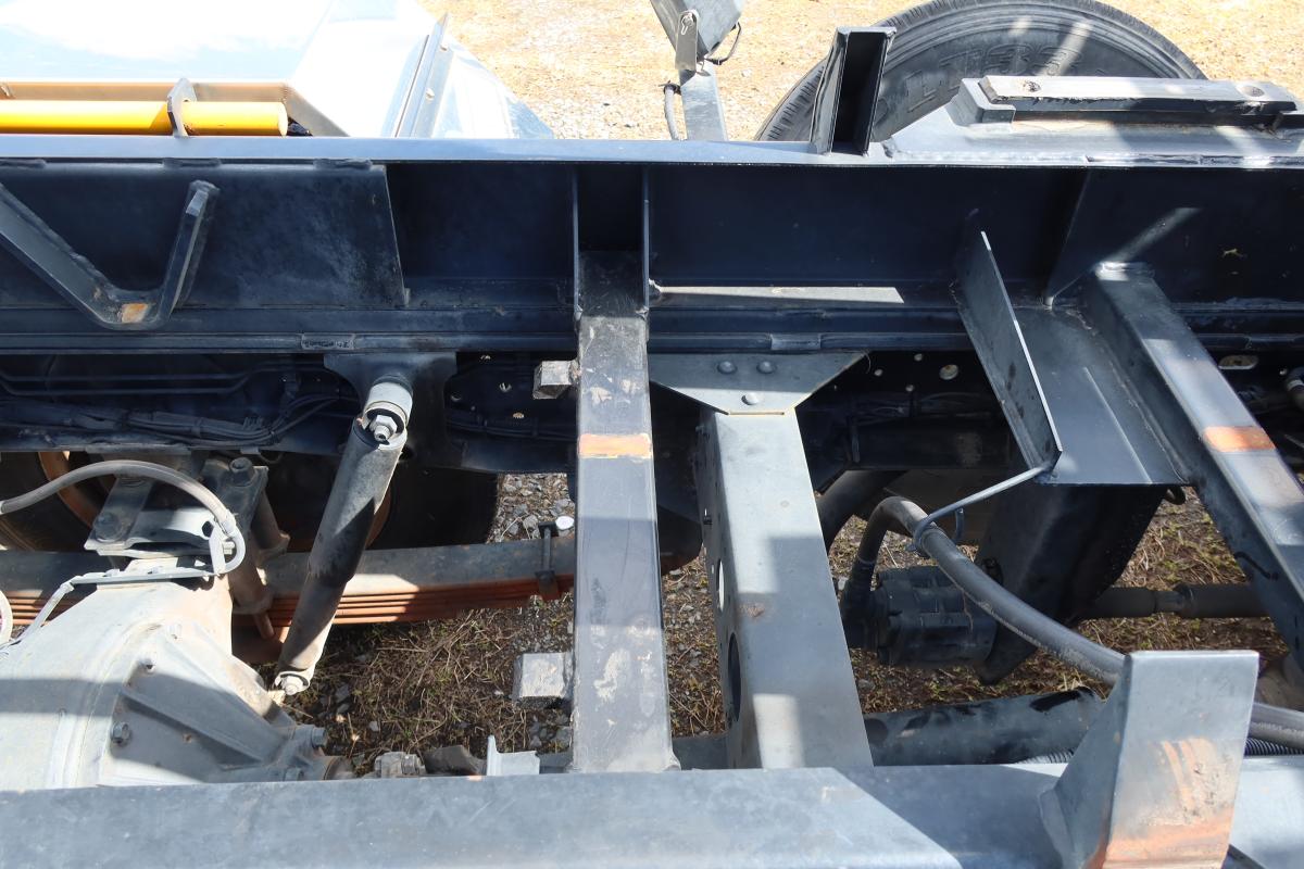 新明和製アームロール 積載2000kg4ナンバー 総重量4845kg|中古トラックの販売・買取・査定のアイナビ