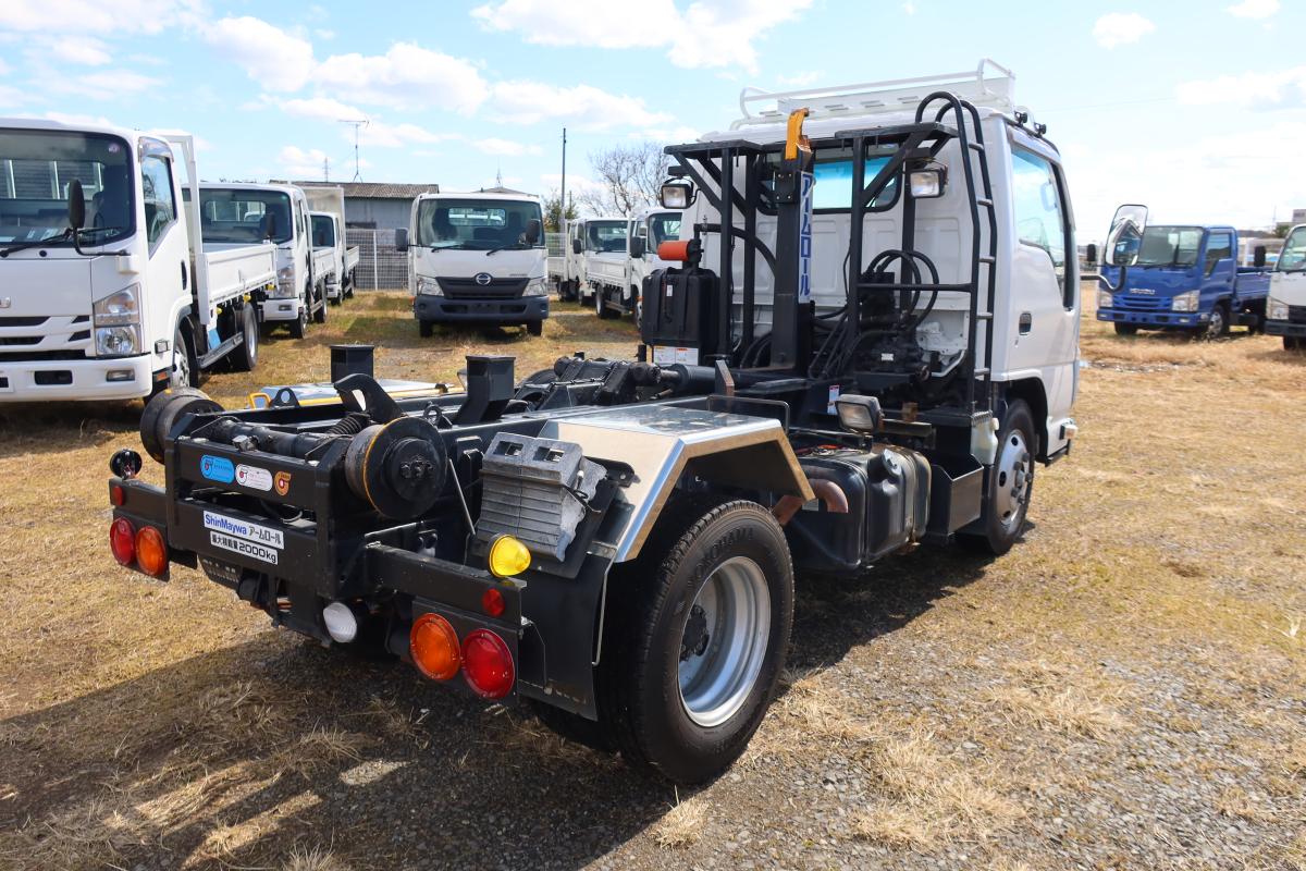 新明和製アームロール 積載2000kg4ナンバー 総重量4845kg|中古トラックの販売・買取・査定のアイナビ