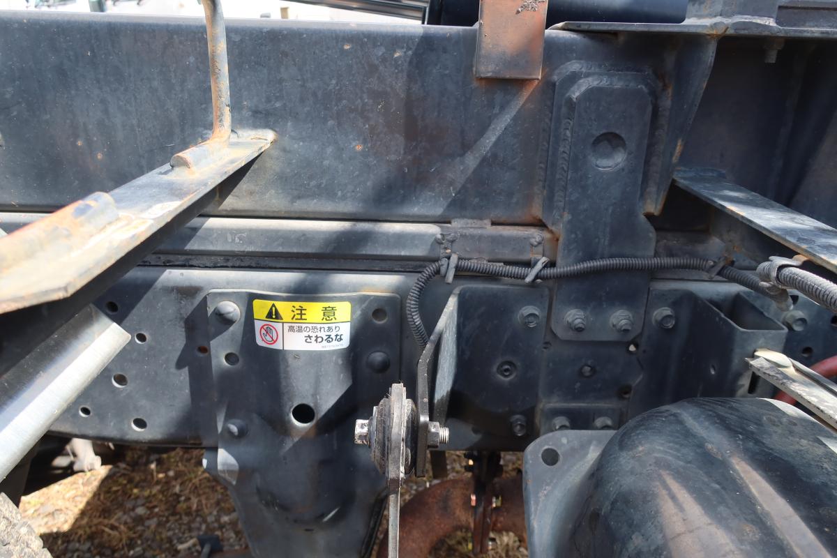 新明和製アームロール 積載2000kg4ナンバー 総重量4845kg|中古トラックの販売・買取・査定のアイナビ