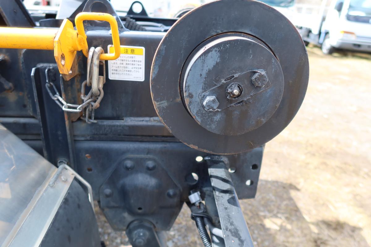 新明和製アームロール 積載2000kg4ナンバー 総重量4845kg|中古トラックの販売・買取・査定のアイナビ