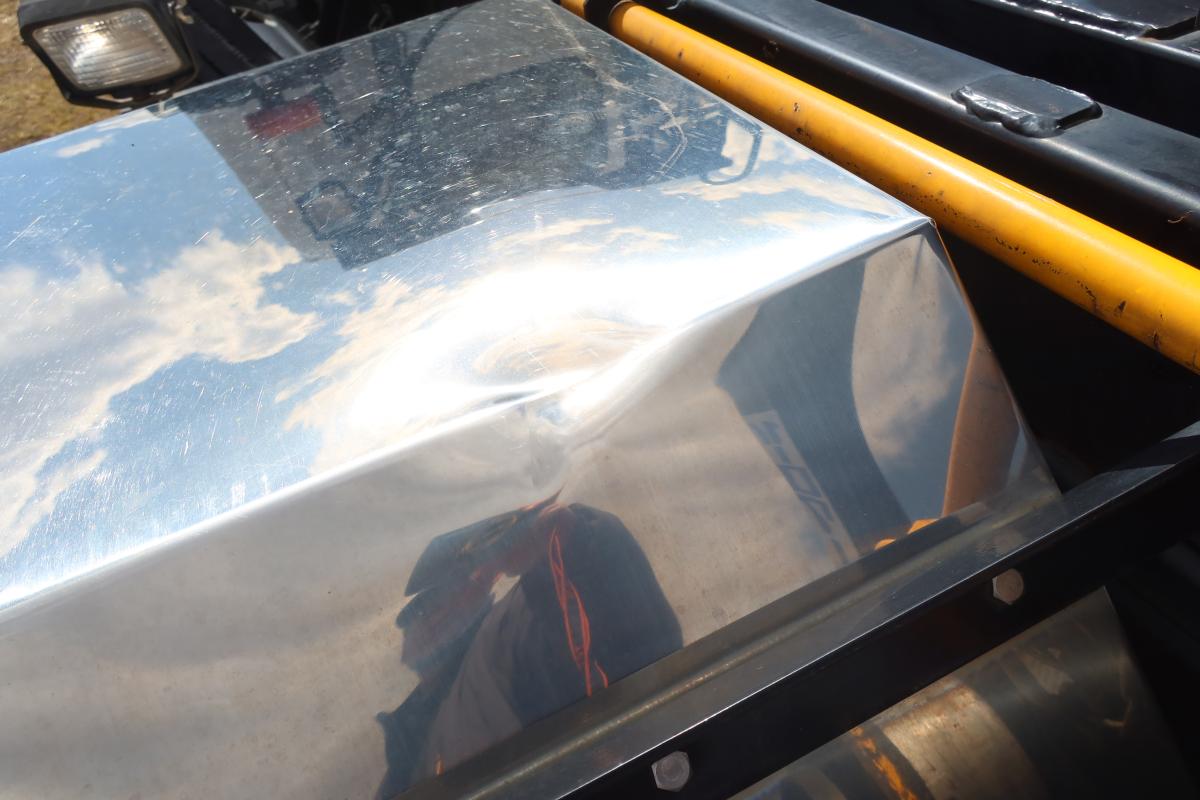 新明和製アームロール 積載2000kg4ナンバー 総重量4845kg|中古トラックの販売・買取・査定のアイナビ