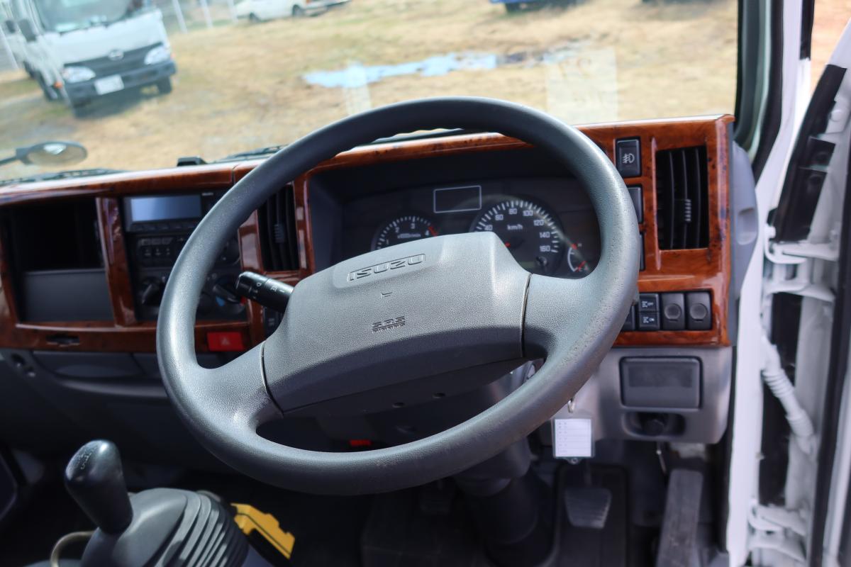 新明和製アームロール 積載2000kg4ナンバー 総重量4845kg|中古トラックの販売・買取・査定のアイナビ