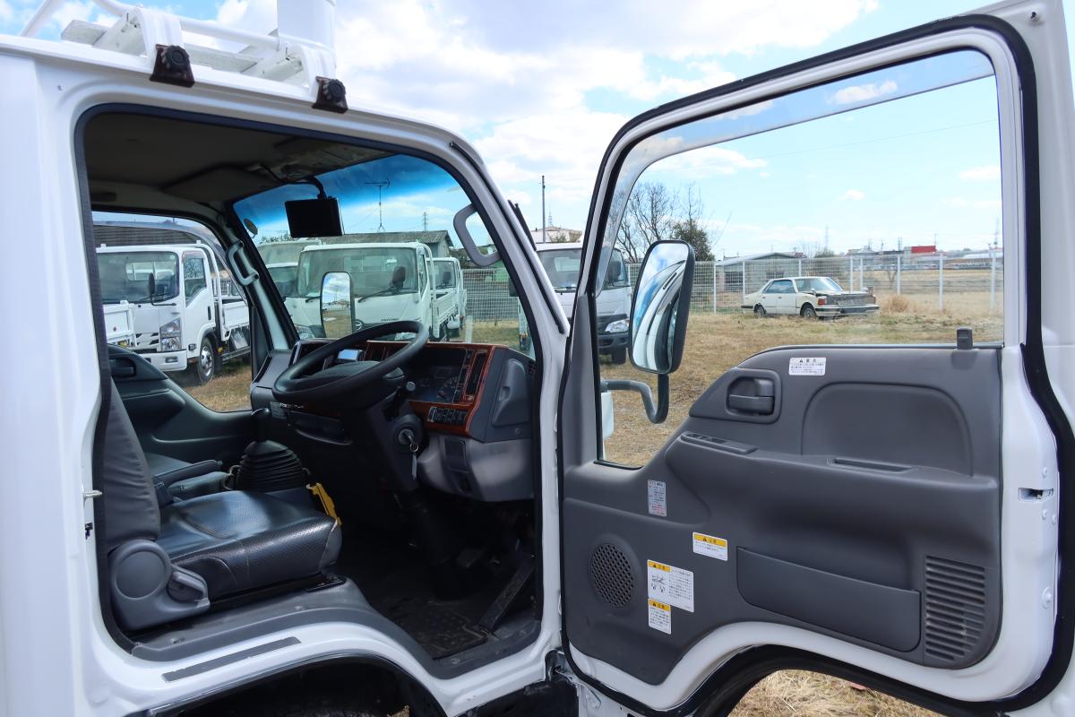 新明和製アームロール 積載2000kg4ナンバー 総重量4845kg|中古トラックの販売・買取・査定のアイナビ